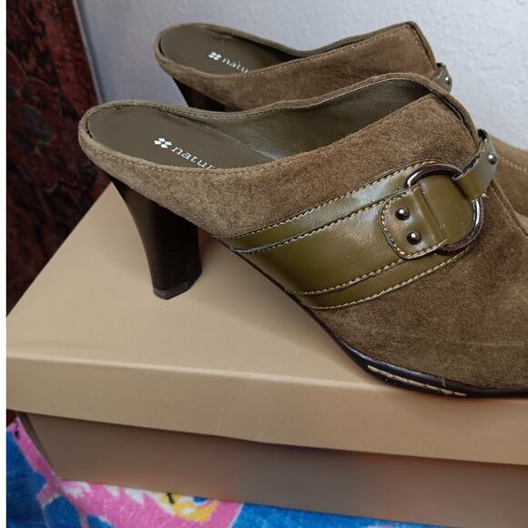 Naturalizer Womens Suede Leather Mule 10M Olive Green Bantam Heeled - Picture 7 of 10